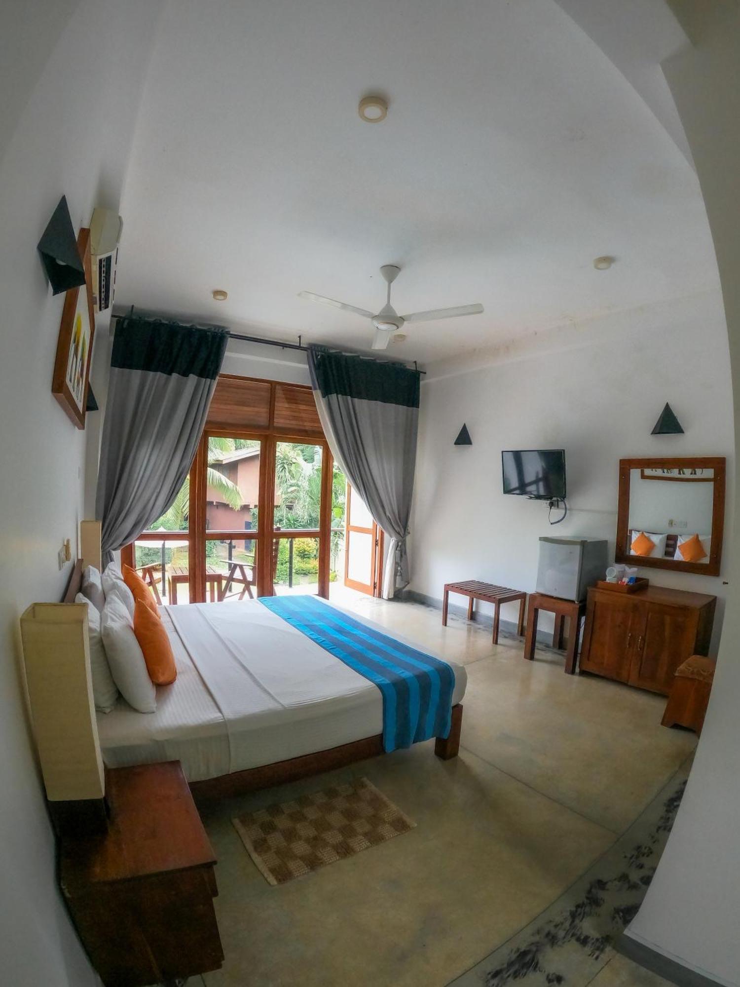 Hotel Athgira Udawalawe Exteriér fotografie