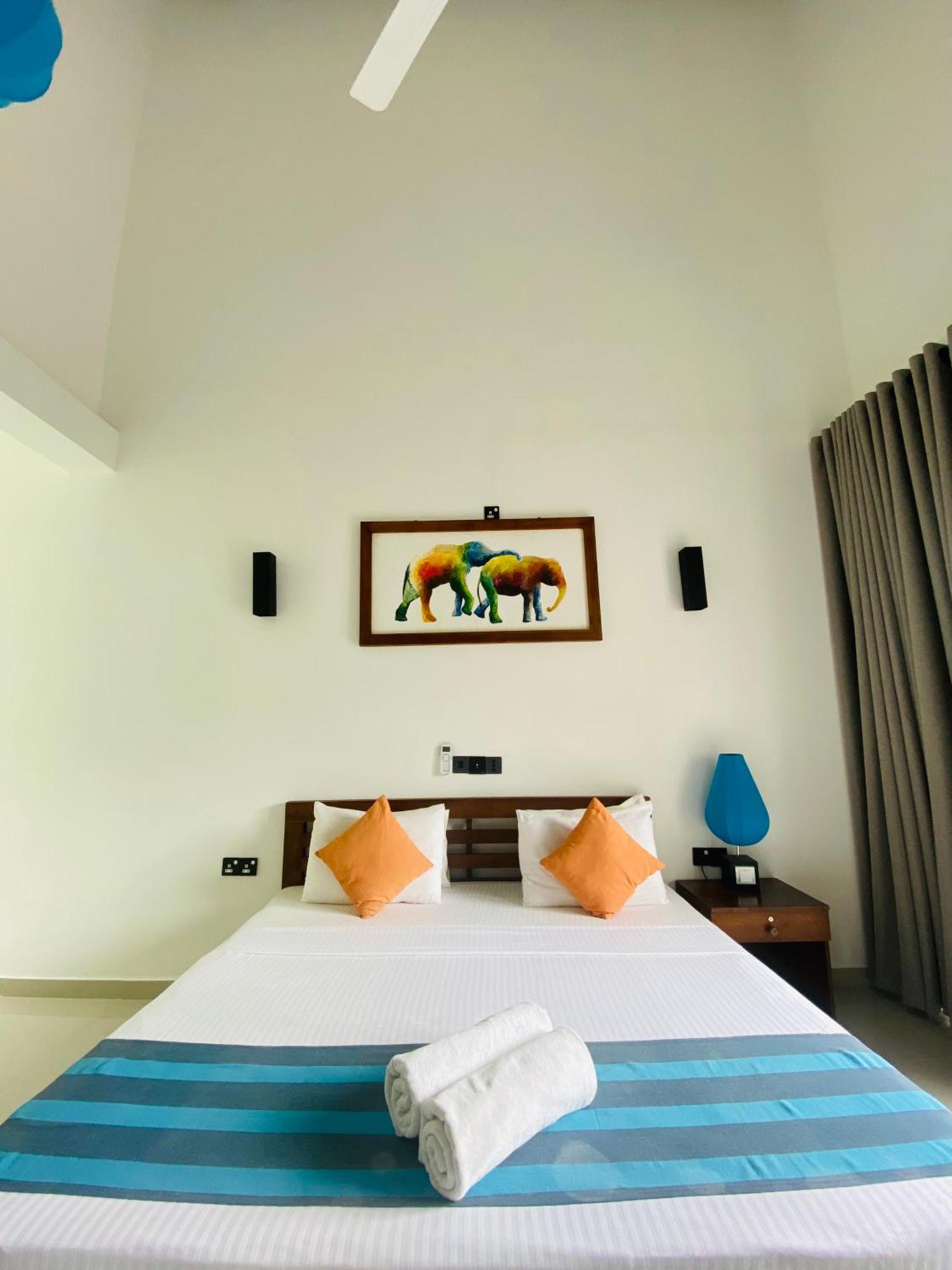 Hotel Athgira Udawalawe Exteriér fotografie